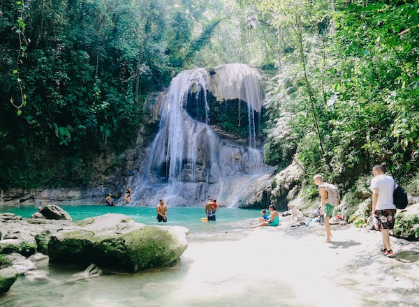 Adjuntas